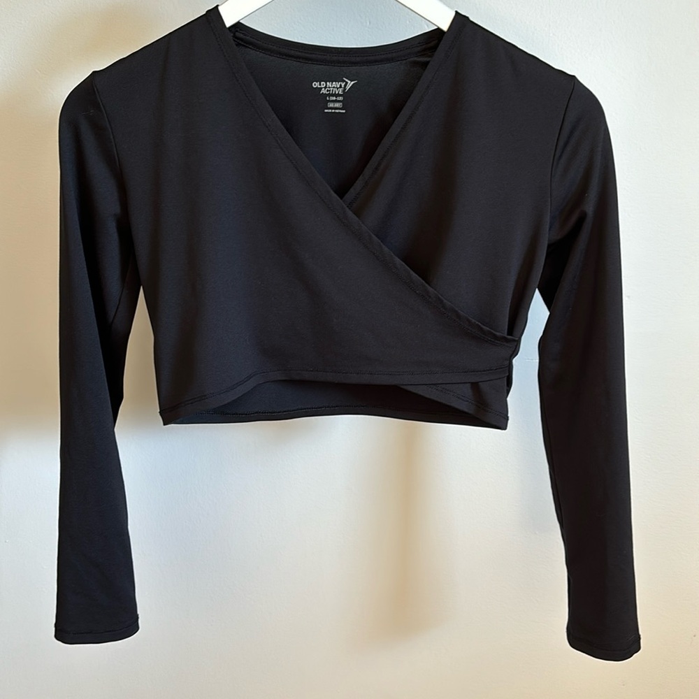 Old Navy Active top.